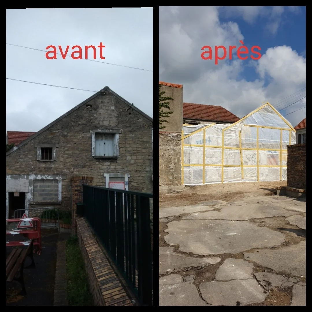 Démolition d'une maison en pierre, avec protection des murs mitoyens